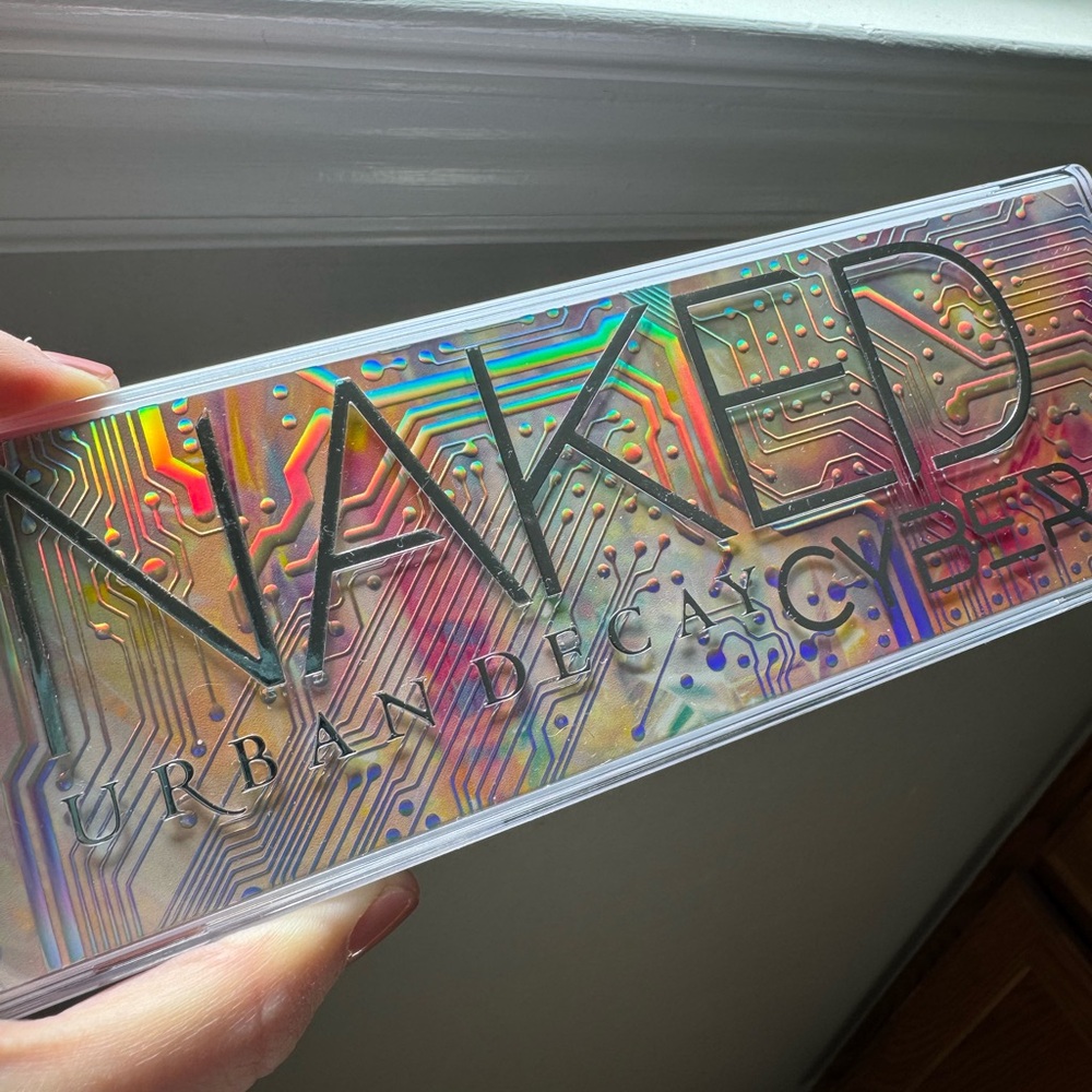 Rare Urban Decay Naked Cyber Eyeshadow Palette NWT